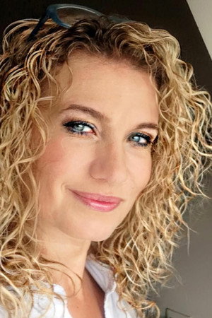 Joanna Trzepiecińska portrait