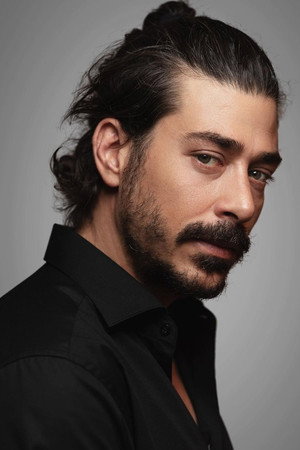 Alper Saldıran portrait