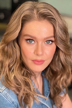 Burcu Biricik portrait