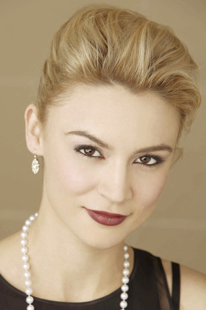 Samaire Armstrong portrait