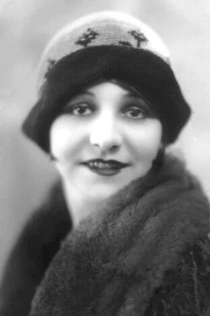 Betty Dodge portrait