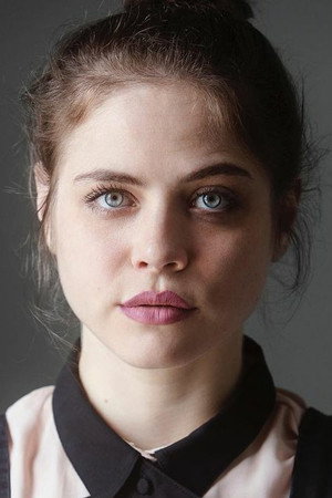 Olivia Luccardi portrait