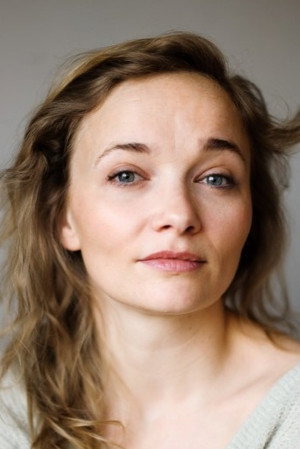 Chloé Petit portrait
