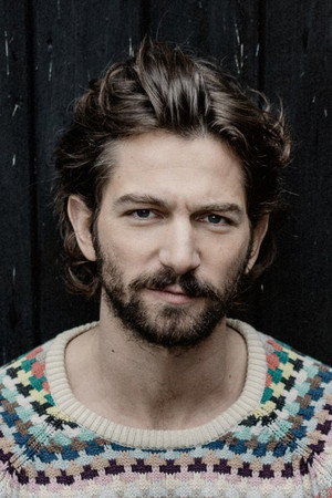 Michiel Huisman portrait