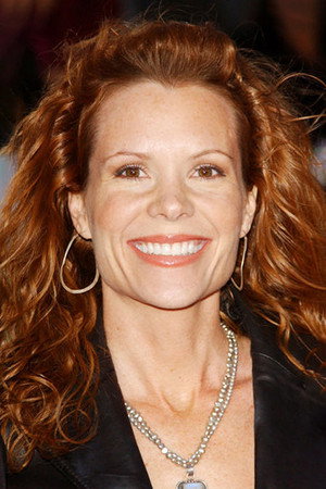 Robyn Lively portrait