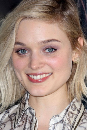 Bella Heathcote portrait