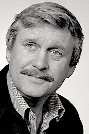 Sverre Holm portrait