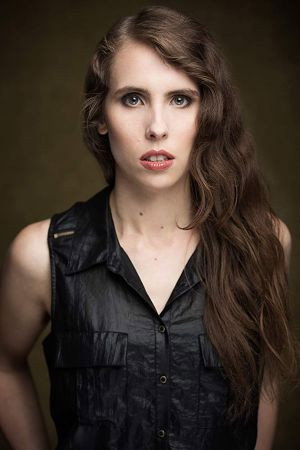 Ariel Hansen portrait