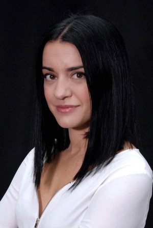 Jazmín Abuín portrait