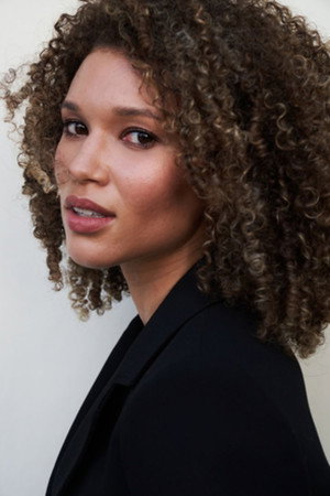 Samantha Neyland portrait