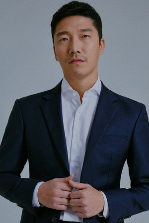 Hong Gi-jun portrait