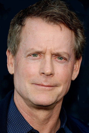 Greg Kinnear portrait