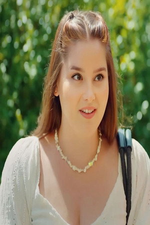 Elçin Afacan portrait
