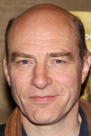 Simon Kunz portrait