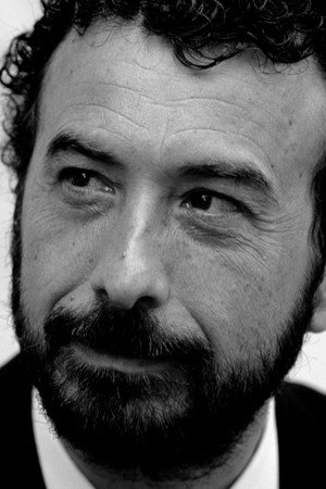 José Luis Garci portrait