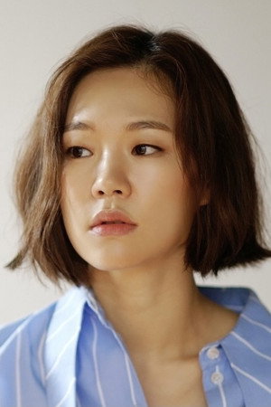 Han Ye-ri portrait