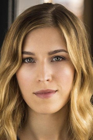 Sarah Youngblood portrait