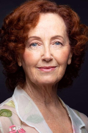 Di Smith portrait