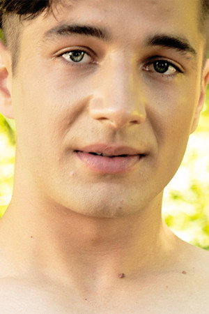 Liam Plozen portrait