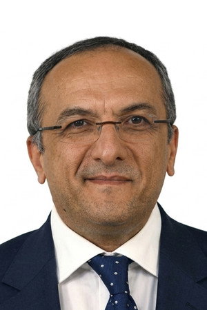 Rıdvan Akar portrait