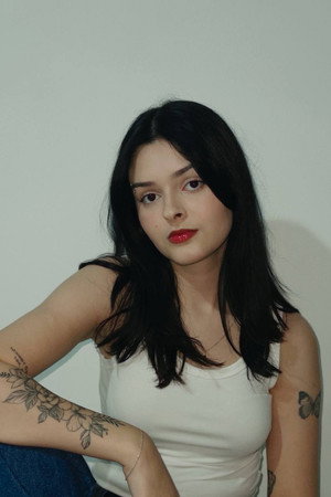 Laura Miritz portrait