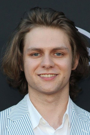 Ty Simpkins portrait