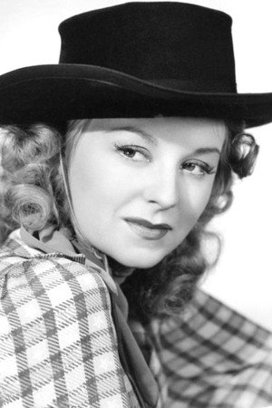 Jennifer Holt portrait