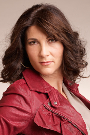 Eve Best portrait