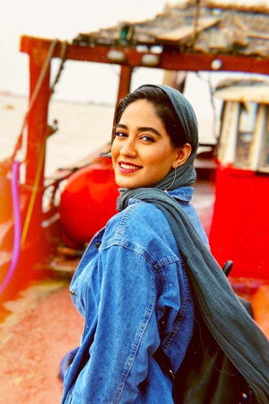 Nazanin Yousefi portrait