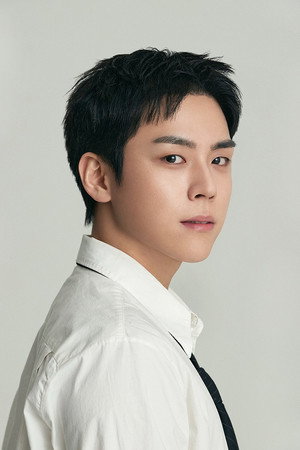 Kim Do-hoon portrait