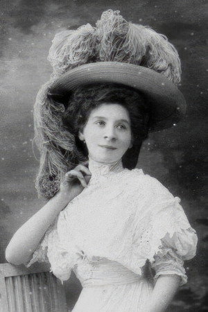 Suzanne Goldstein portrait