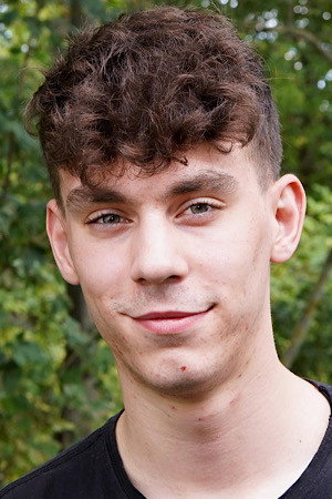 Miky Long portrait