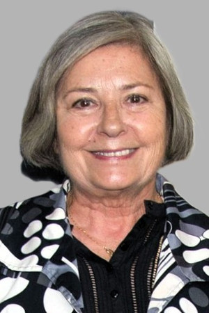 Tina Sainz portrait
