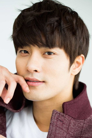 Sung Hoon portrait