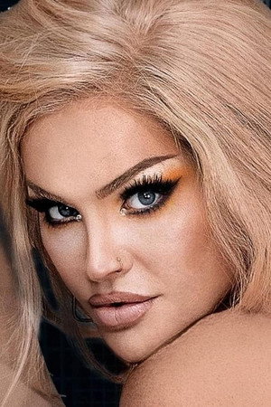 Kylie Sonique Love portrait