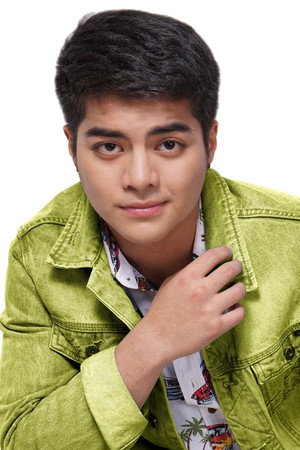 Andrew Muhlach portrait
