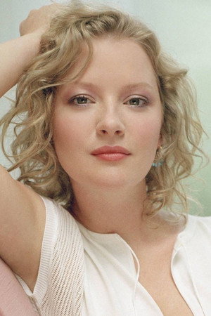 Gretchen Mol portrait