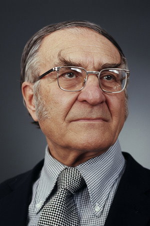 Kasım Gülek portrait