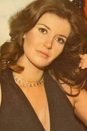 Mervat Amin portrait