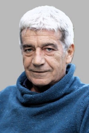 Óscar Ladoire portrait