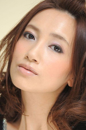 Saki Kamiryô portrait