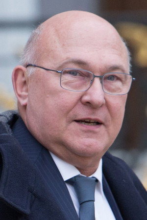 Michel Sapin portrait