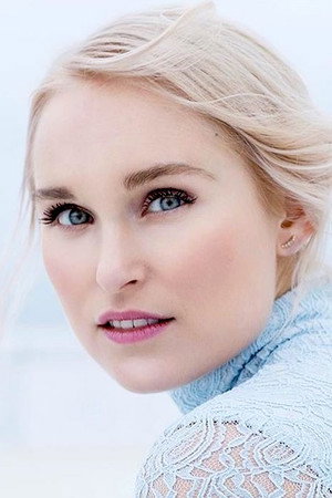 Eva Weel Skram portrait