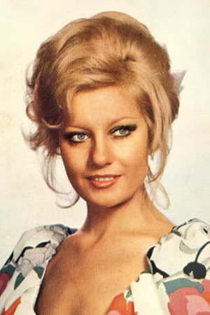 Emel Sayın portrait