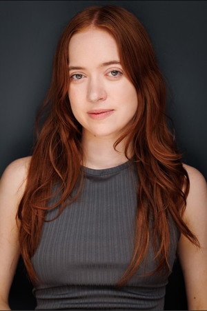 Jasmine Clowes portrait