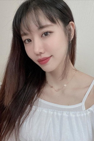 Kang Eun-hye portrait