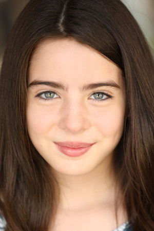 Victoria Clare portrait