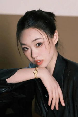 Guan Yue portrait