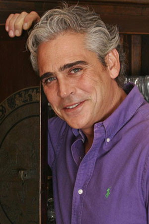 Tolga Savacı portrait