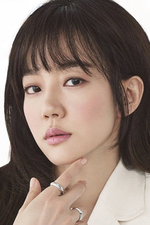Lim Soo-jung portrait